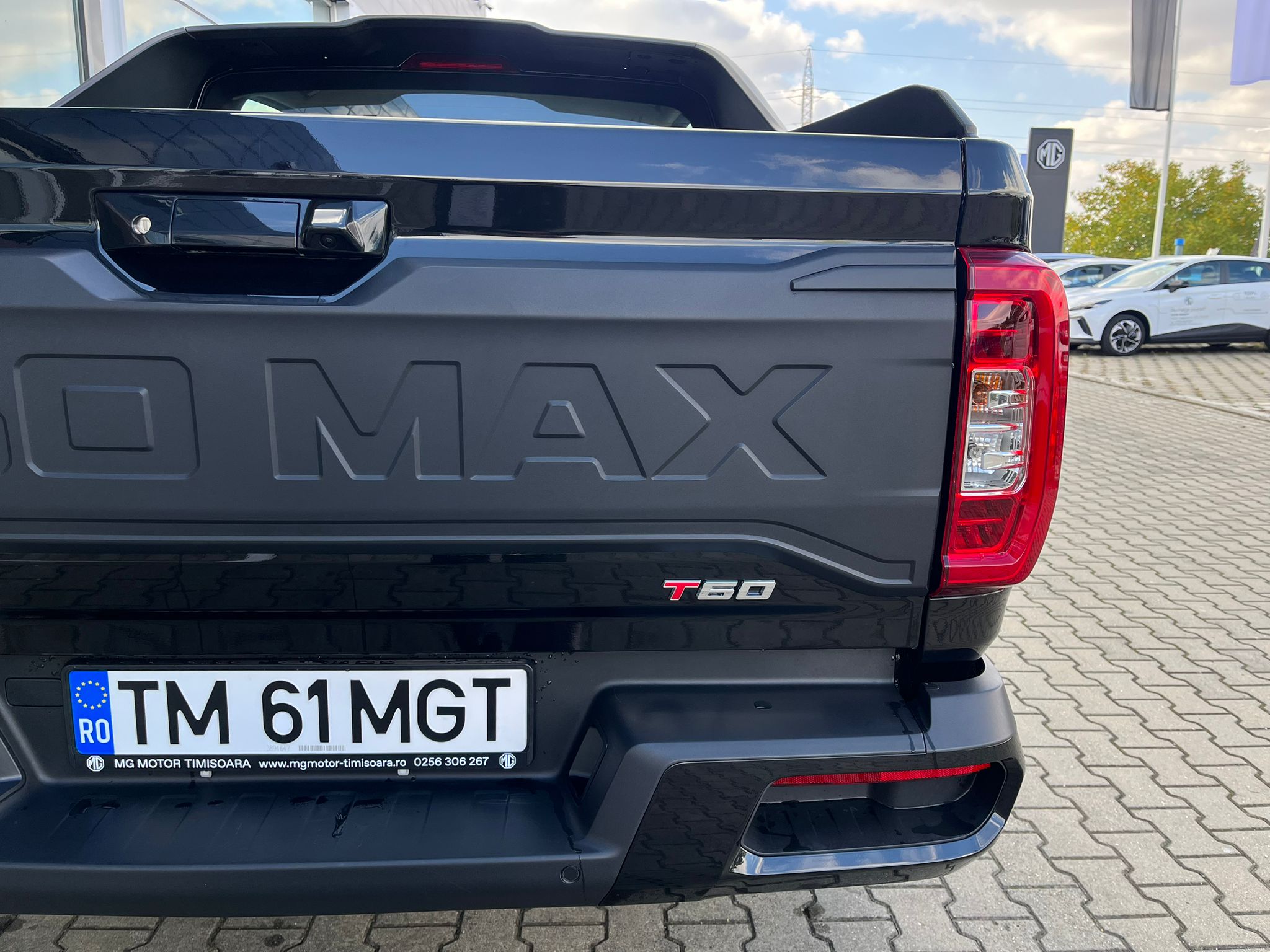 489962a9-2b96-4c2e-8176-3fded2bb34ca