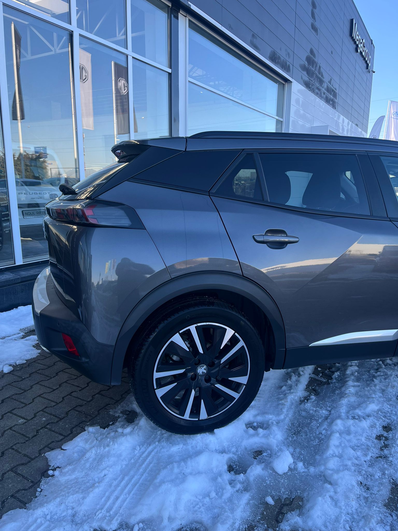 7e93c563-54f4-40fd-8433-cecffea6ad66