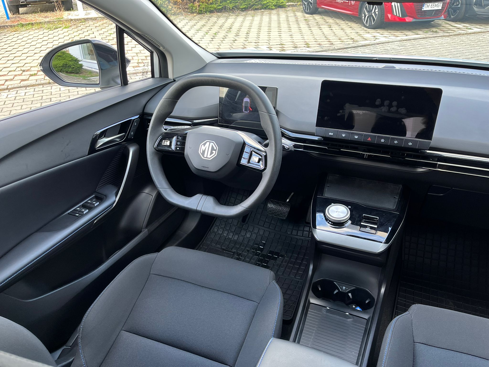 9b85749f-3542-4de7-ad97-0eed9189b664